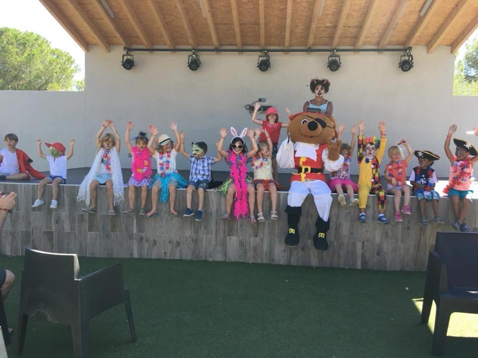 Camping Les Alberes - Maeva Laroque-des-Albères Екстериор снимка