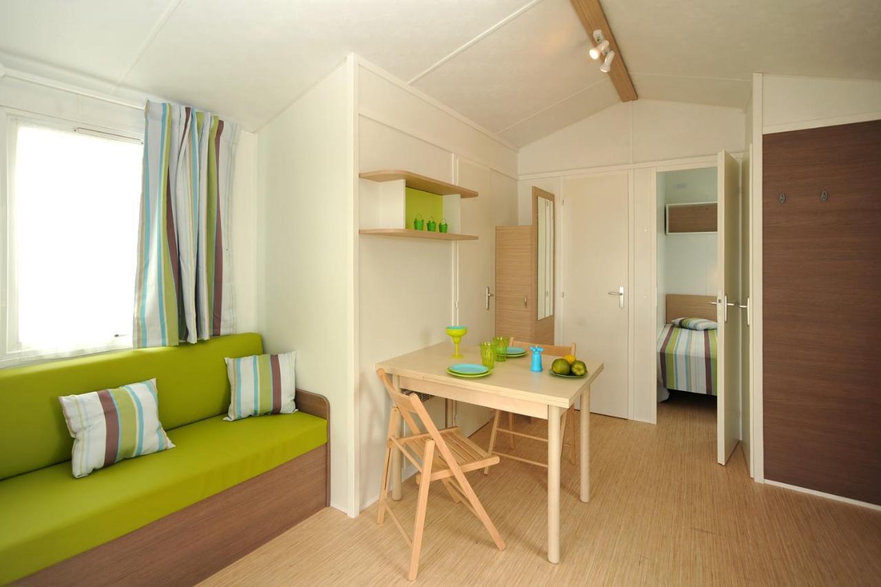 Camping Les Alberes - Maeva Laroque-des-Albères Екстериор снимка