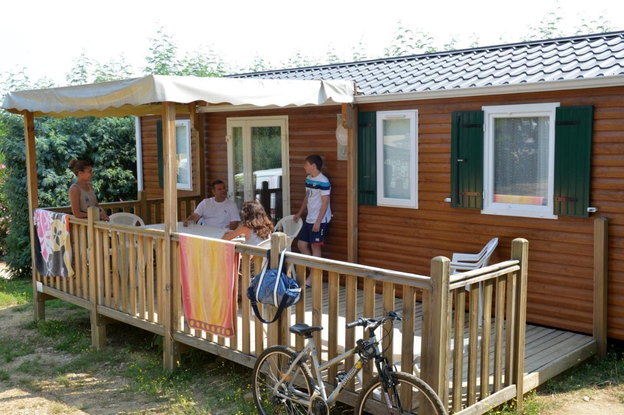 Camping Les Alberes - Maeva Laroque-des-Albères Екстериор снимка